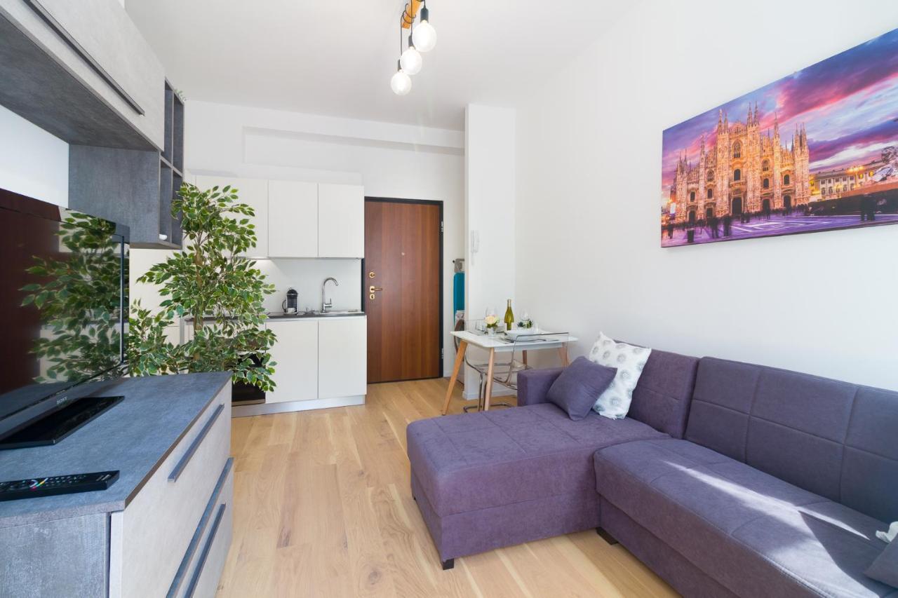 Bright Terrace In Milano Apartment Luaran gambar